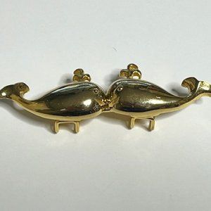 VTG Mimi Di N 1979 Gold Tone Metal 2 Piece Whale Belt Buckle
